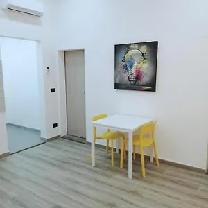 Nuovo A 1 Minuto Dal Porto Appartement Livourne