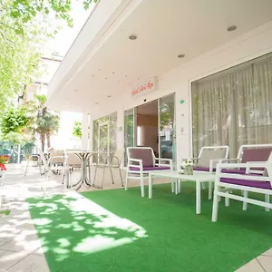 https://silvie-rose.emilia-romagnahotels.net